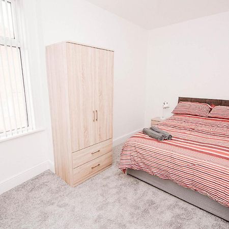 Florence Avenue, Apartment 2 Донкастер Екстер'єр фото