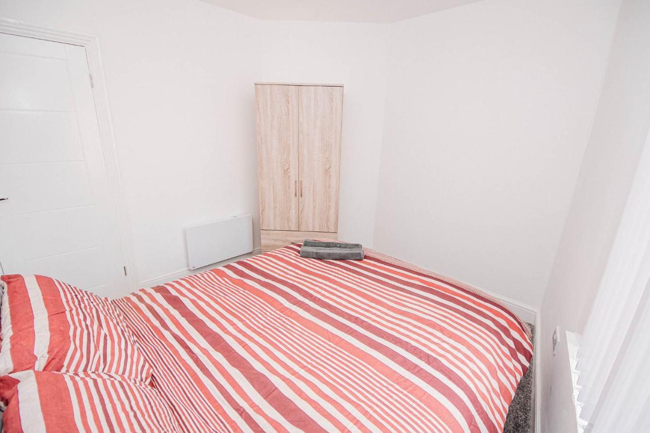 Florence Avenue, Apartment 2 Донкастер Екстер'єр фото